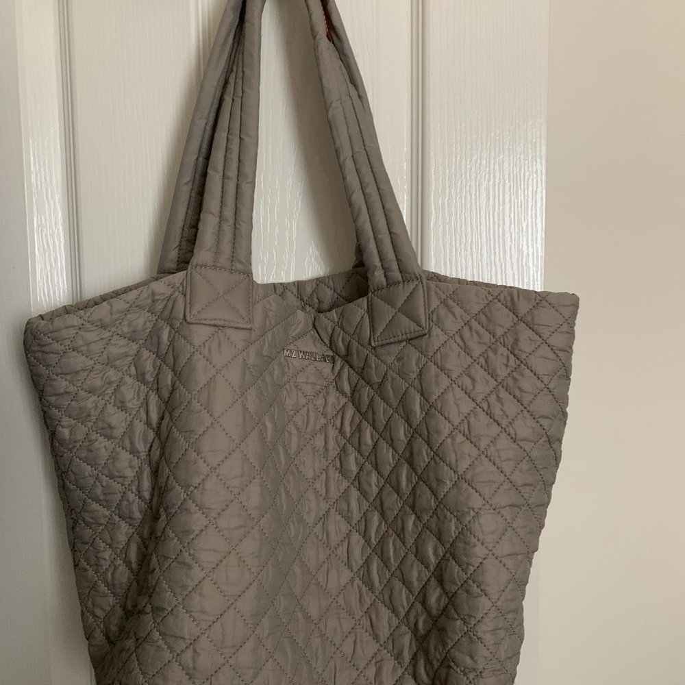 Mz Wallace - Medium Metro Tote